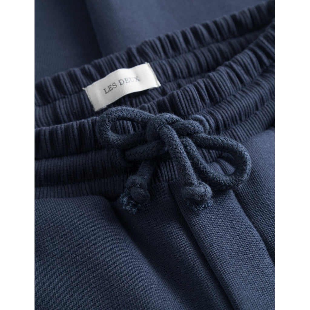 LES DEUX | Encore Bouclé Sweatpants Dark Navy