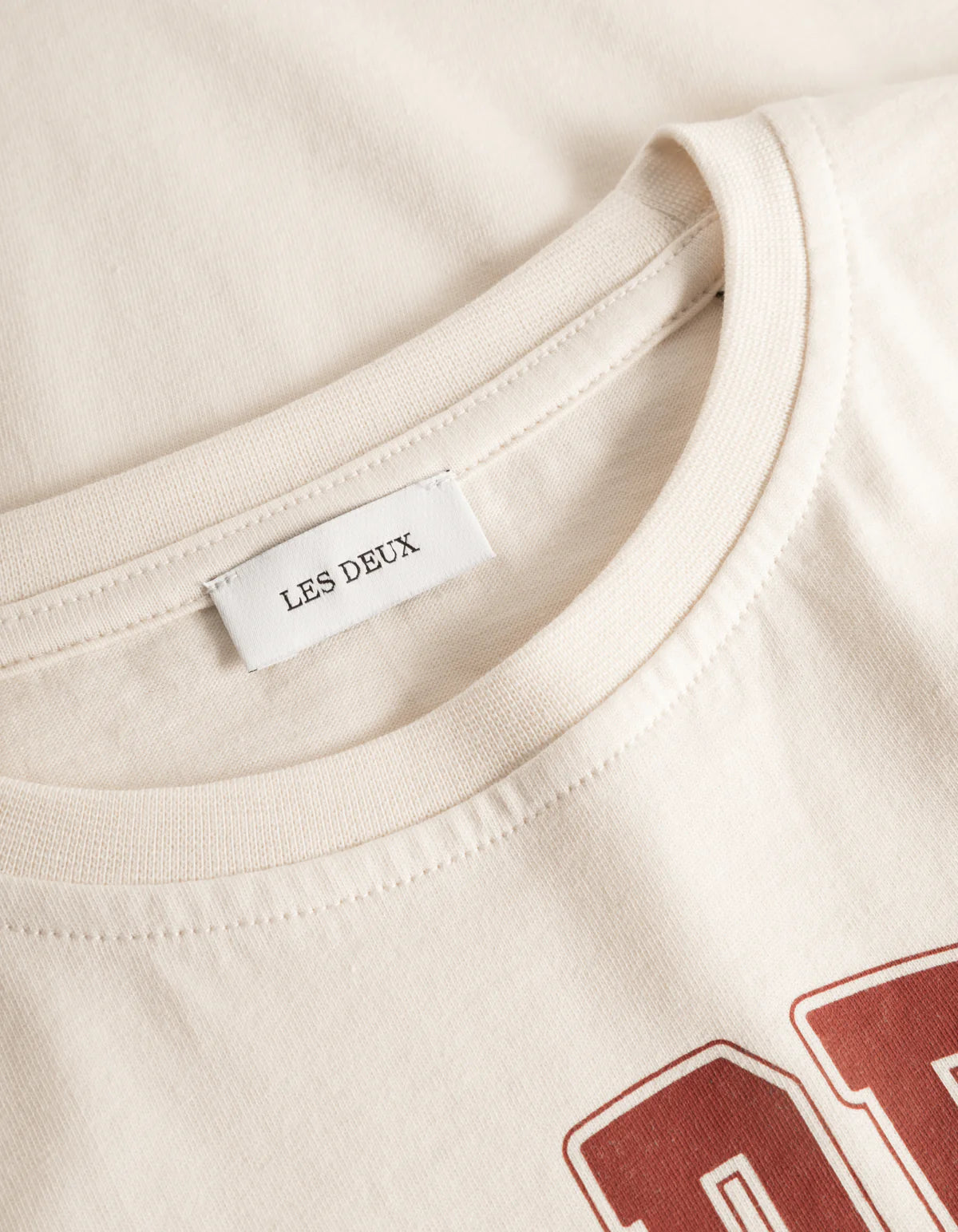 LES DEUX | University T-Shirt Light Ivory